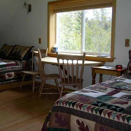 סוארד Sourdough Sunrise B&B מראה חיצוני תמונה